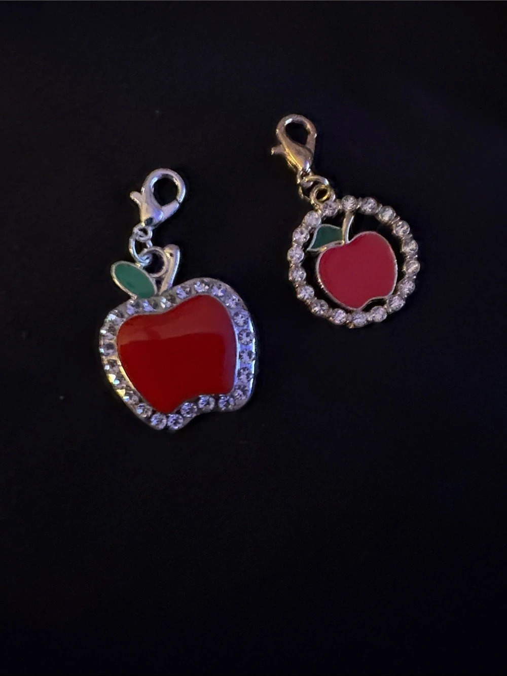 Red Apple Rhinestone Bag Chars